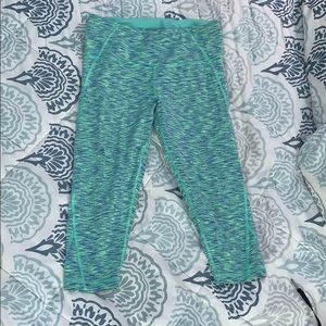 Victoria Secret Cropped Leggings